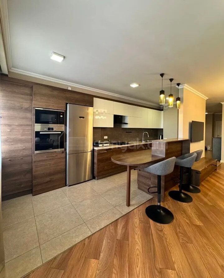 3 Սենյականոց Բնակարան, 105քմ, 4/16 հարկ, Դիզայներական Վերանորոգված