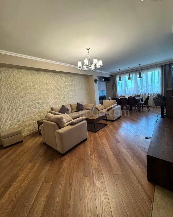 3 Սենյականոց Բնակարան, 105քմ, 4/16 հարկ, Դիզայներական Վերանորոգված