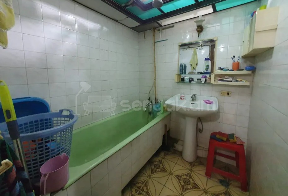 3 Սենյականոց Բնակարան, 80քմ, 16/16 հարկ, Նորմալ Վիճակում