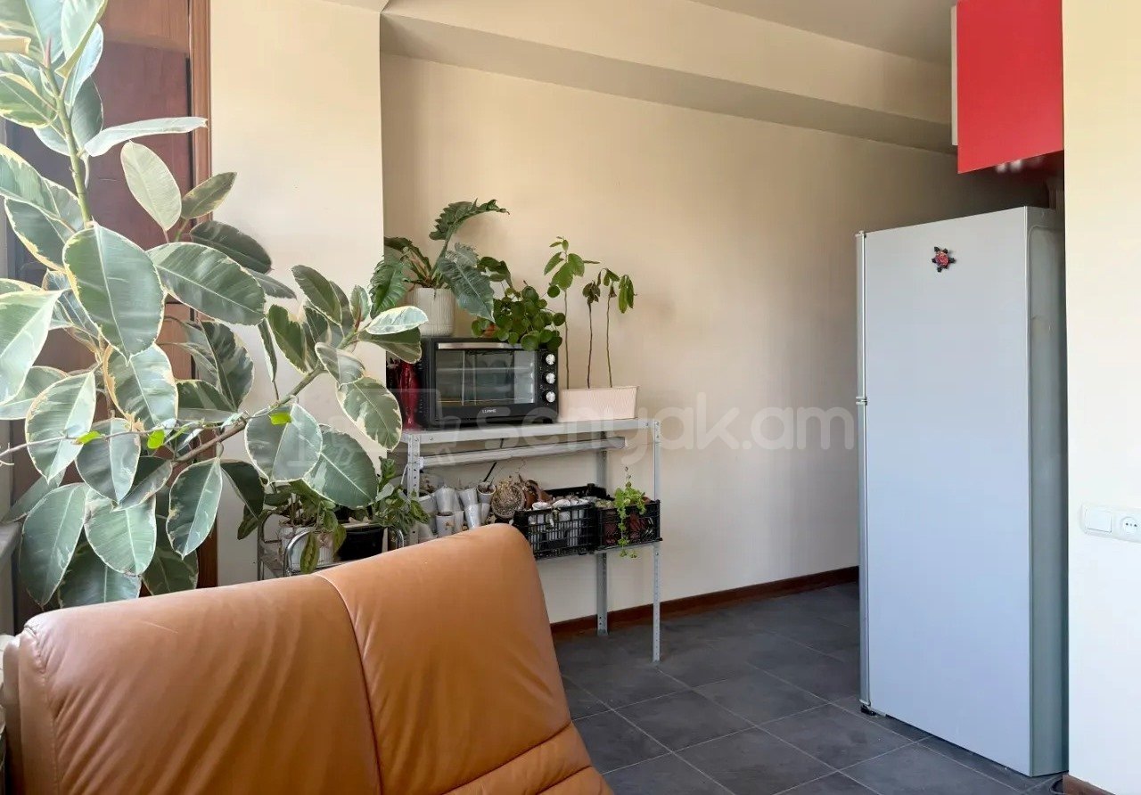 2 Սենյականոց Բնակարան, 55քմ, 3/14 հարկ, Կապիտալ Վերանորոգված