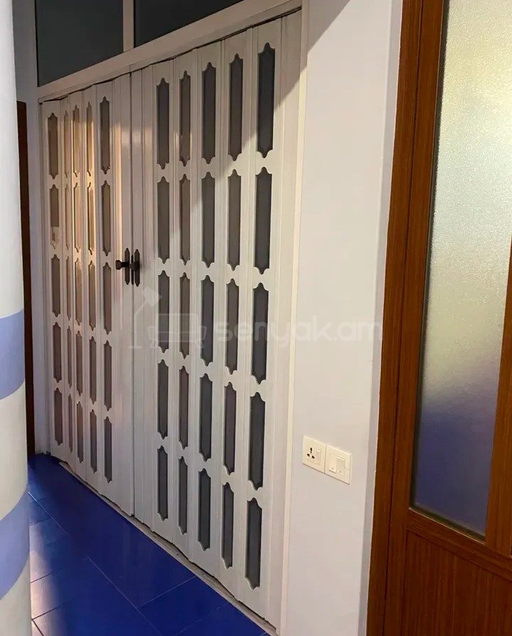 4 Սենյականոց Բնակարան, 65քմ, 5/9 հարկ, Կապիտալ Վերանորոգված