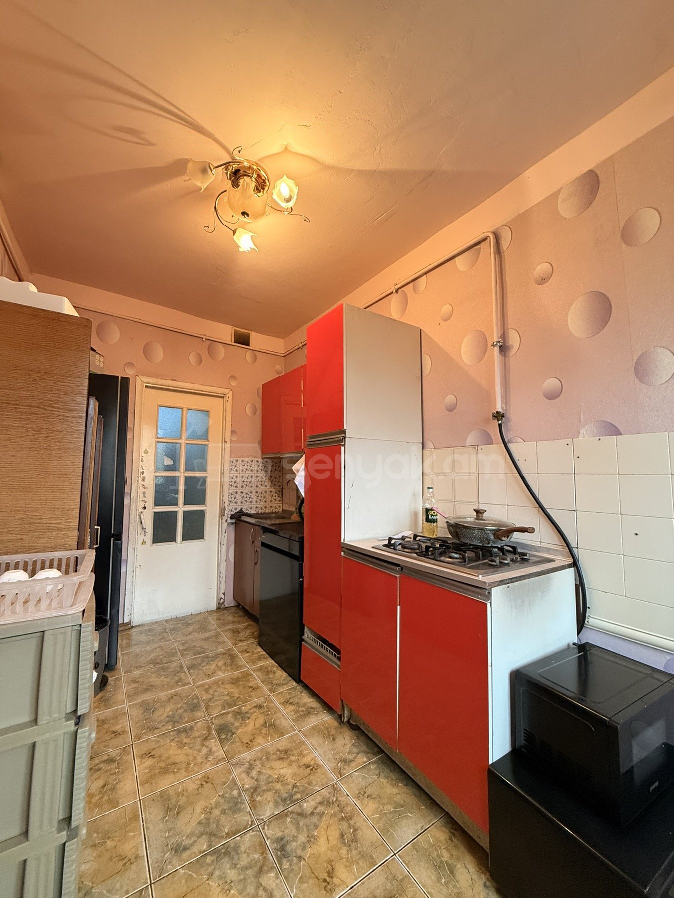 3 Սենյականոց Բնակարան, 82քմ, 9/14 հարկ, Պետական Վիճակում