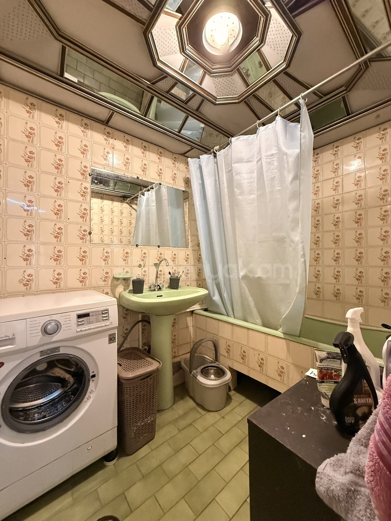 3 Սենյականոց Բնակարան, 82քմ, 9/14 հարկ, Պետական Վիճակում