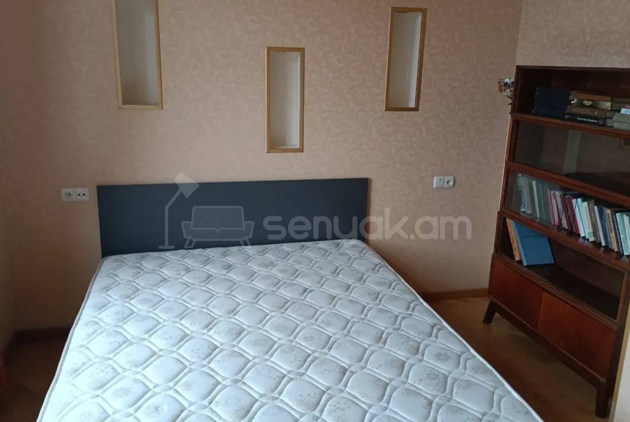 3 Սենյականոց Բնակարան Քարե Շենքում, 100քմ, 5/6 հարկ, Կապիտալ Վերանորոգված, Կահավորված, Արևկող