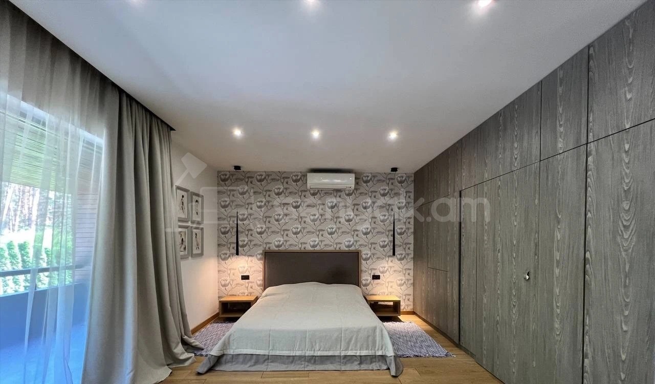 4 Սենյականոց Շքեղ Առանձնատուն, 200քմ, Լողավազանով