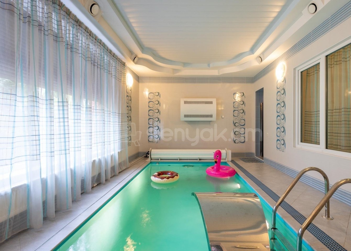 3 Սենյականոց Շքեղ Առանձնատուն, 200քմ, Լողավազանով