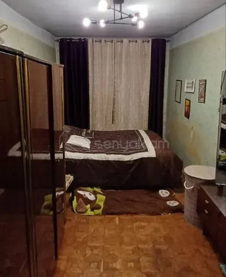 2 Սենյականոց Բնակարան Քարե Շենքում, 62քմ, 5/5 հարկ, Կոսմետիկ Վերանորոգված