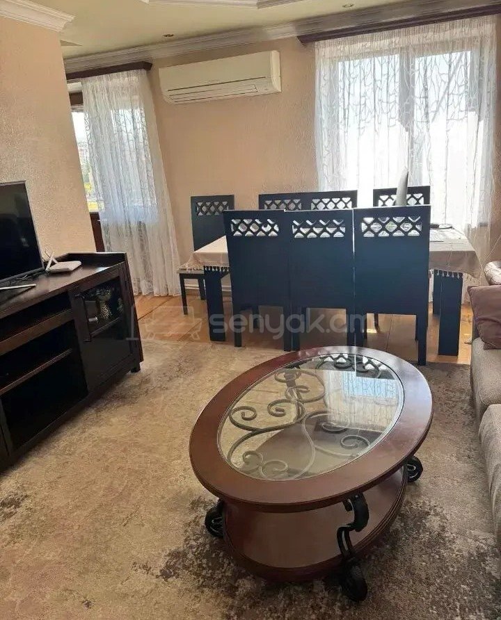 2 Սենյականոց Բնակարան Քարե Շենքում, 55քմ, 5/5 հարկ, Կապիտալ Վերանորոգված