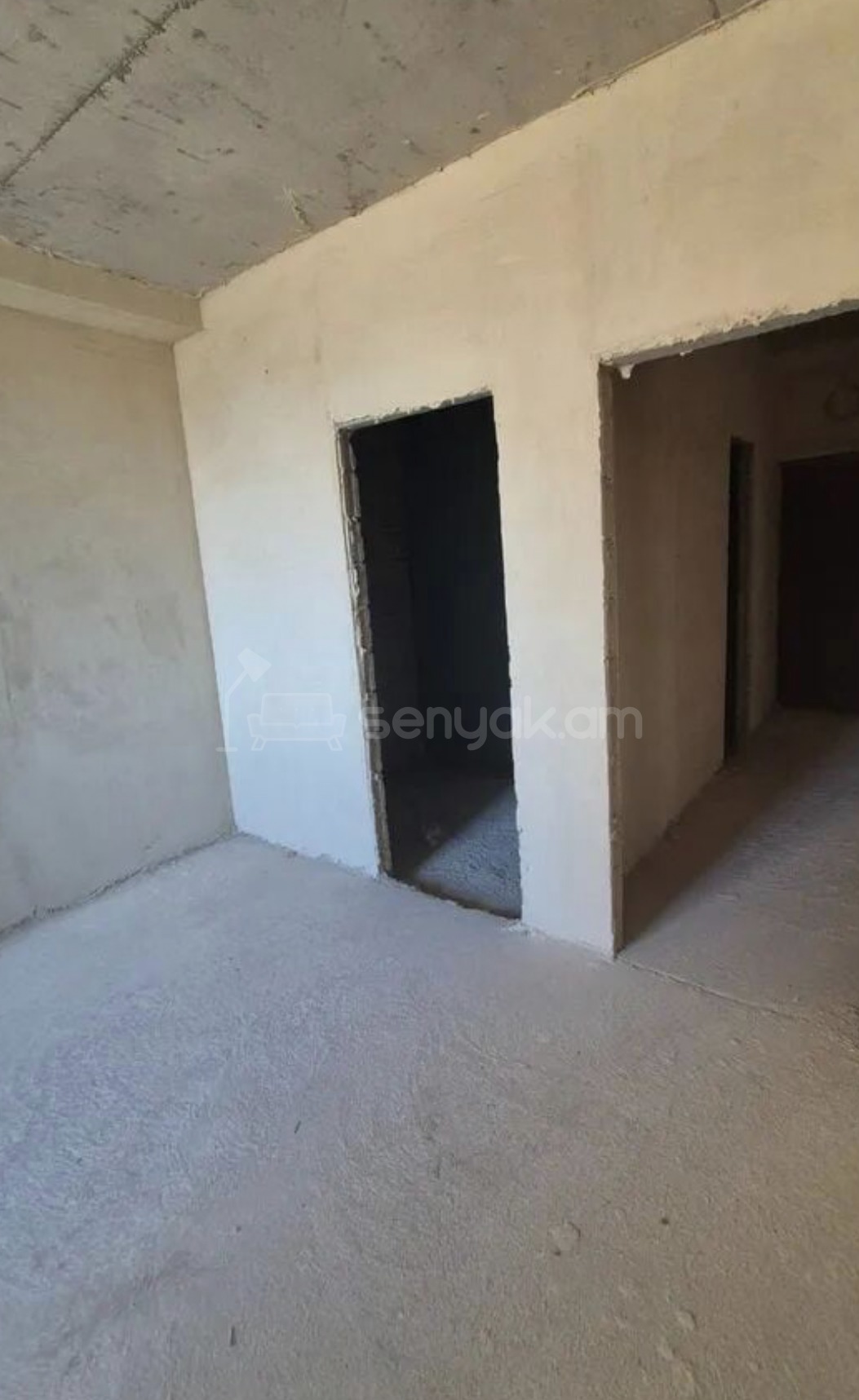 4 Սենյականոց Բնակարան Նորակառույցում, 133քմ, 15/22 հարկ, Զրոյական Վիճակում