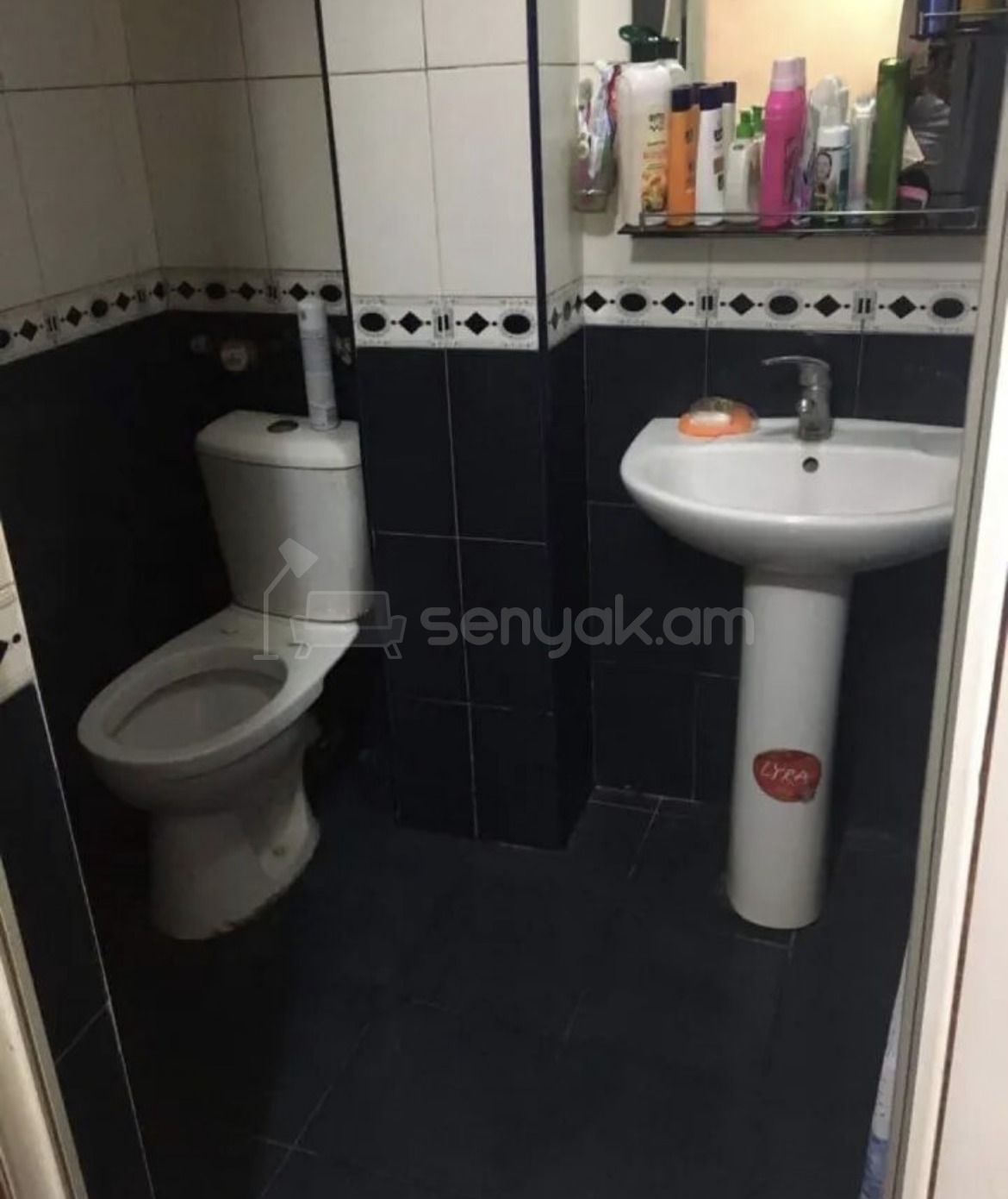 2 Սենյականոց Բնակարան Քարե Շենքում, 50քմ, 1/4 հարկ, Կապիտալ Վերանորոգված