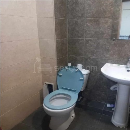 2 Սենյականոց Բնակարան Քարե Շենքում, 45քմ, 5/5 հարկ, Կապիտալ Վերանորոգված