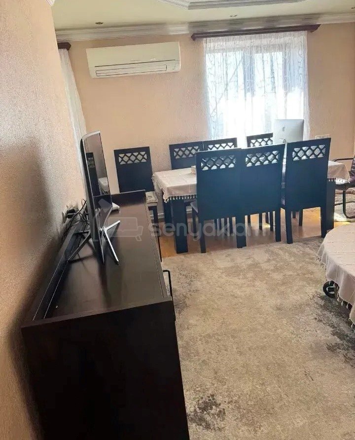 2 Սենյականոց Բնակարան Քարե Շենքում, 55քմ, 5/5 հարկ, Կապիտալ Վերանորոգված