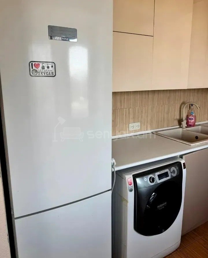 2 Սենյականոց Բնակարան Քարե Շենքում, 55քմ, 5/5 հարկ, Կապիտալ Վերանորոգված