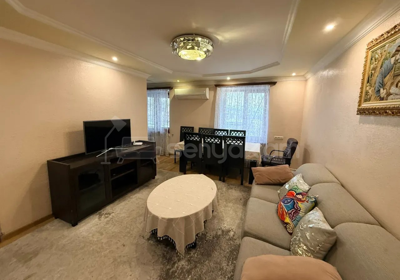 2 Սենյականոց Բնակարան Քարե Շենքում, 55քմ, 5/5 հարկ, Կապիտալ Վերանորոգված