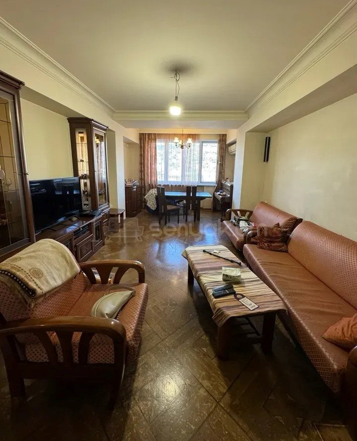 3 Սենյականոց Բնակարան, 96քմ, 5/10 հարկ, Կապիտալ Վերանորոգված