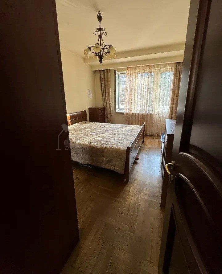 3 Սենյականոց Բնակարան, 96քմ, 5/10 հարկ, Կապիտալ Վերանորոգված