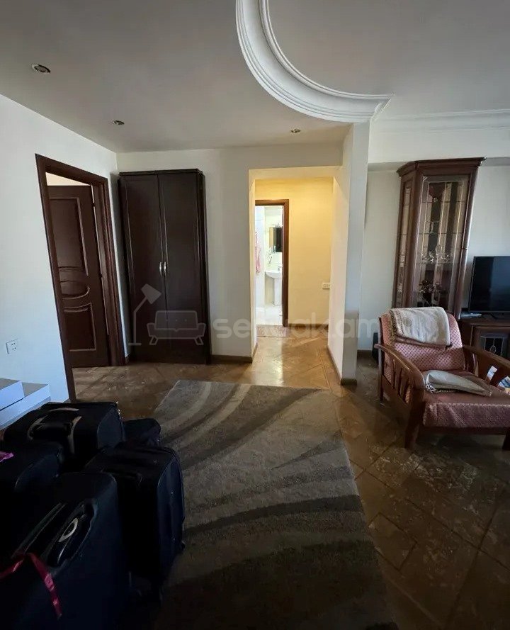 3 Սենյականոց Բնակարան, 96քմ, 5/10 հարկ, Կապիտալ Վերանորոգված