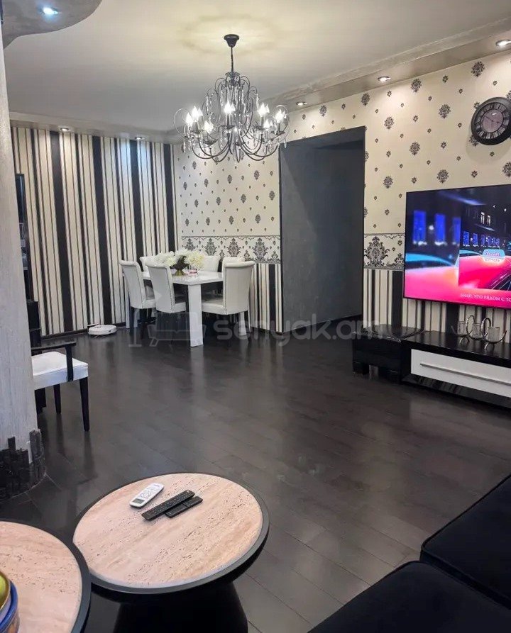 4 Սենյականոց Բնակարան Քարե Շենքում, 115քմ, 3/4 հարկ, Կապիտալ Վերանորոգված