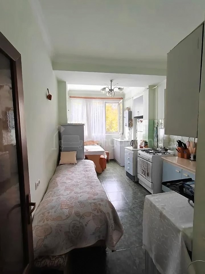 3 Սենյականոց Բնակարան, 70քմ, 2/9 հարկ, Նորմալ Վիճակում