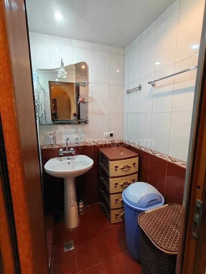 3 Սենյականոց Բնակարան, 70քմ, 2/9 հարկ, Նորմալ Վիճակում