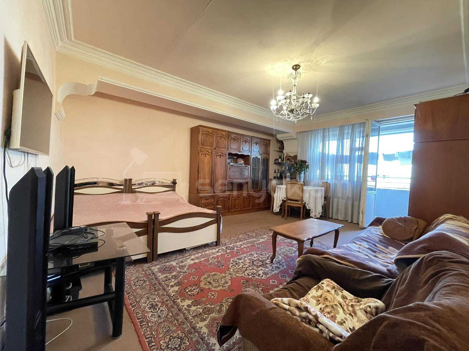 3 Սենյականոց Բնակարան, 85քմ, 10/14 հարկ, Նորմալ Վիճակում