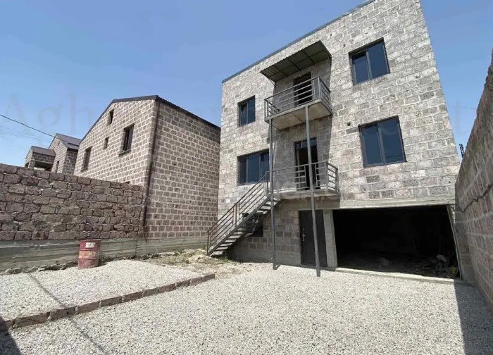 5 Սենյականոց Սեփական Տուն, 153քմ