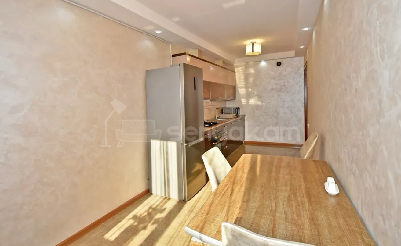 3 Սենյականոց Բնակարան, 80քմ, 5/10 հարկ, Դիզայներական Վերանորոգված