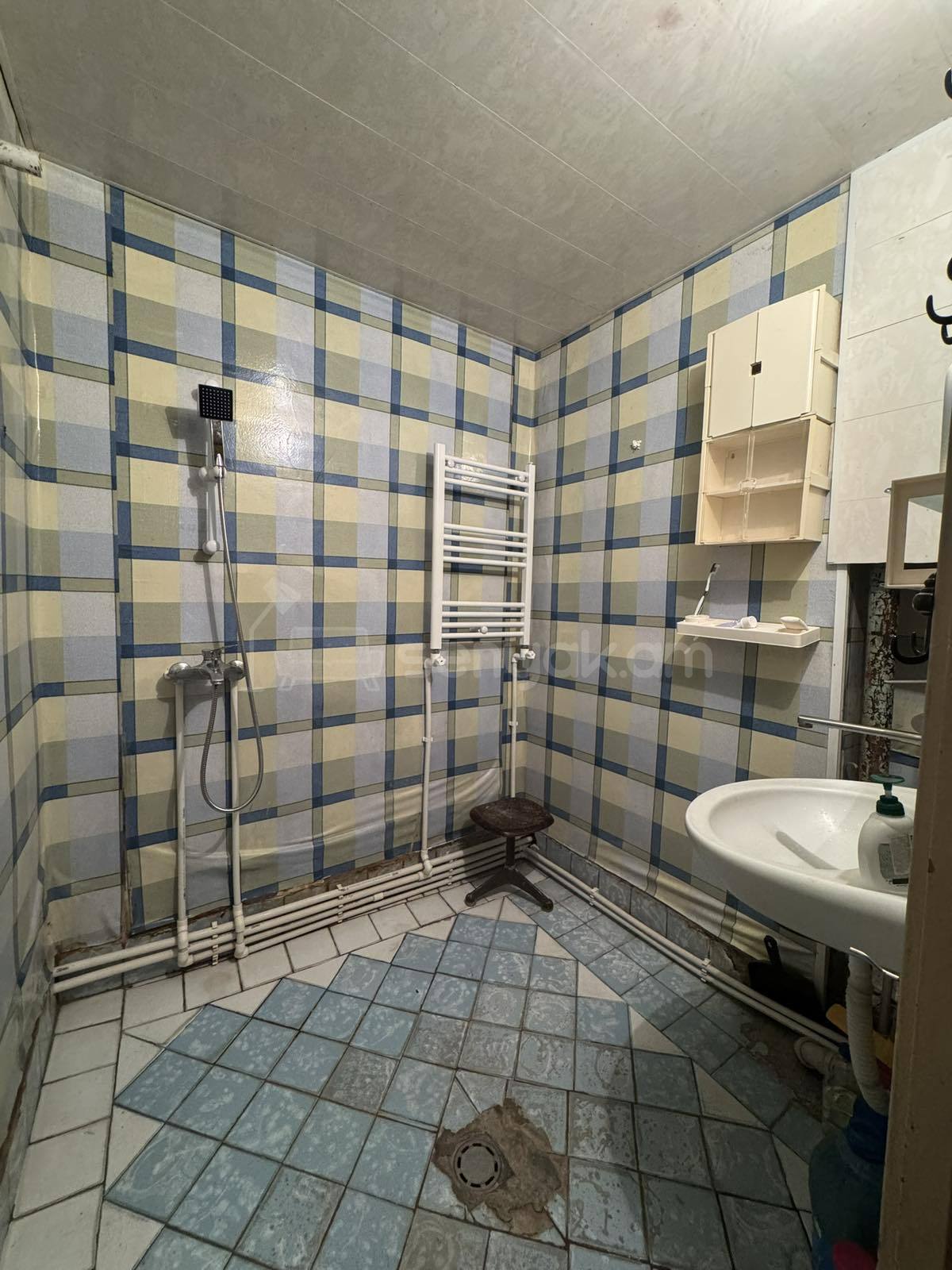 3 Սենյականոց Բնակարան, 80քմ, 7/9 հարկ, Նորմալ Վիճակում, Կահավորված, Արևկող