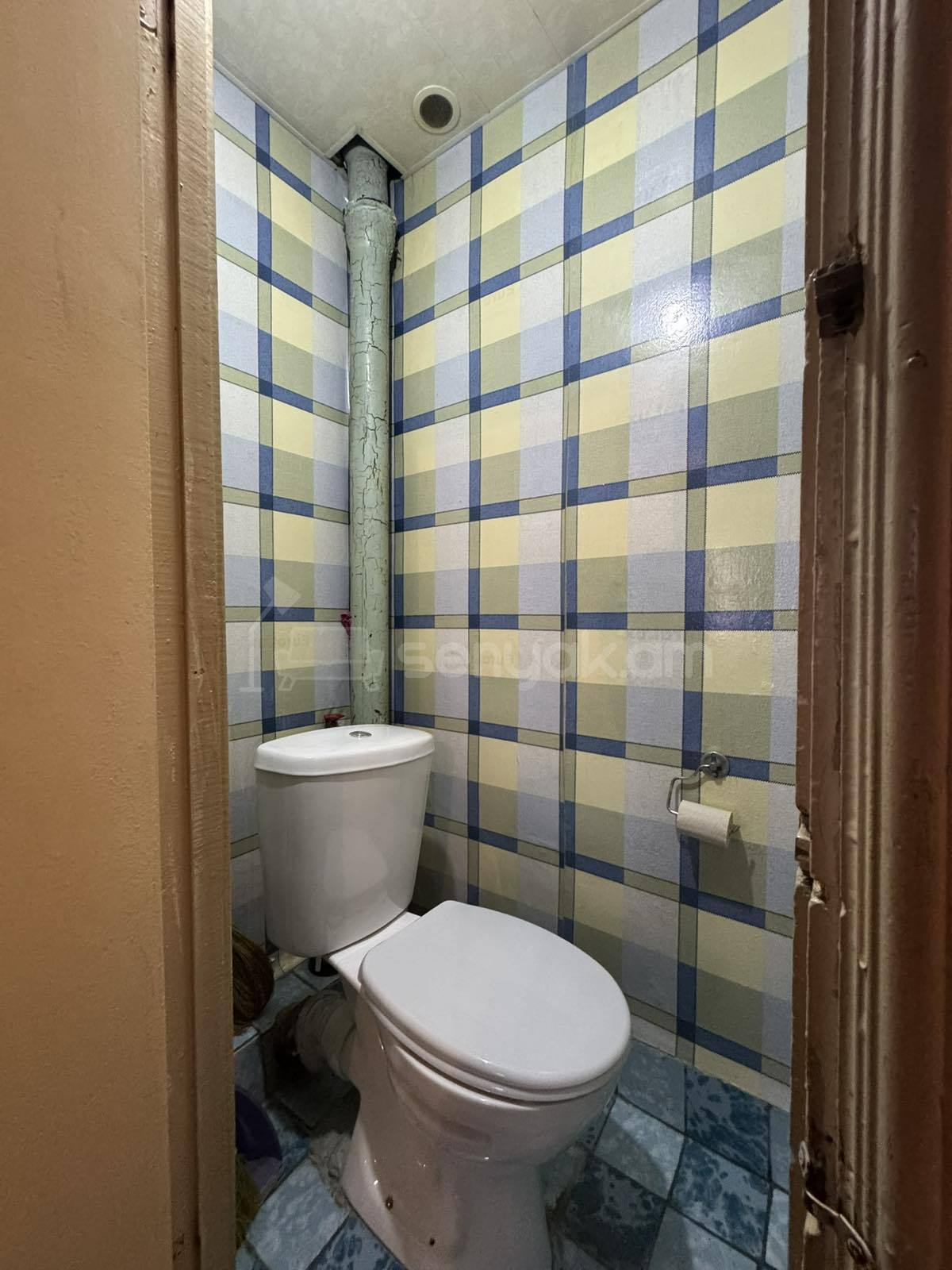 3 Սենյականոց Բնակարան, 80քմ, 7/9 հարկ, Նորմալ Վիճակում, Կահավորված, Արևկող