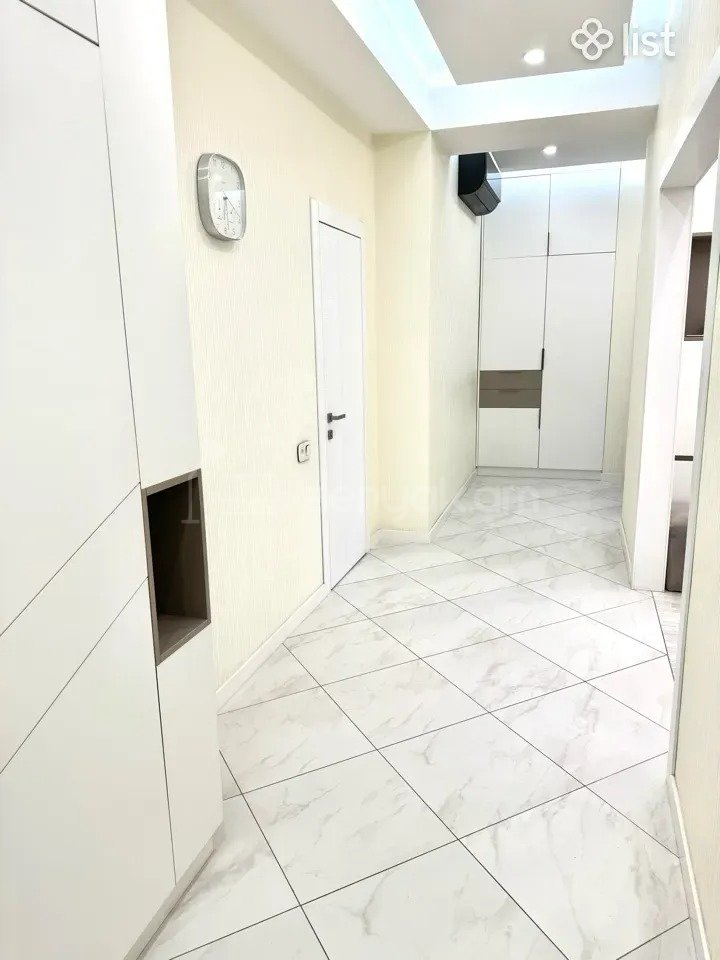 3 Սենյականոց Բնակարան Նորակառույցում, 103քմ, 9/16 հարկ, Դիզայներական Վերանորոգված