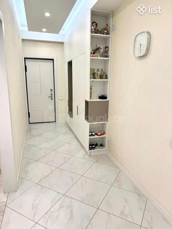 3 Սենյականոց Բնակարան Նորակառույցում, 103քմ, 9/16 հարկ, Դիզայներական Վերանորոգված