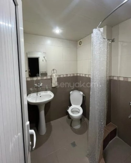 2 Սենյականոց Բնակարան Քարե Շենքում, 50քմ, 3/5 հարկ, Կապիտալ Վերանորոգված, Կահավորված, Արևկող