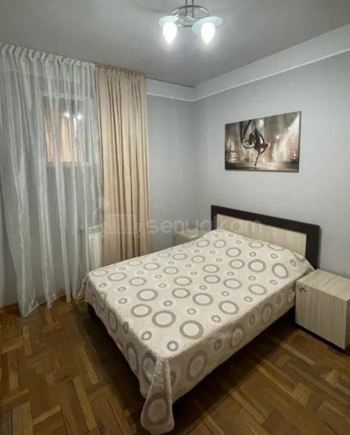 2 Սենյականոց Բնակարան Քարե Շենքում, 50քմ, 3/5 հարկ, Կապիտալ Վերանորոգված, Կահավորված, Արևկող