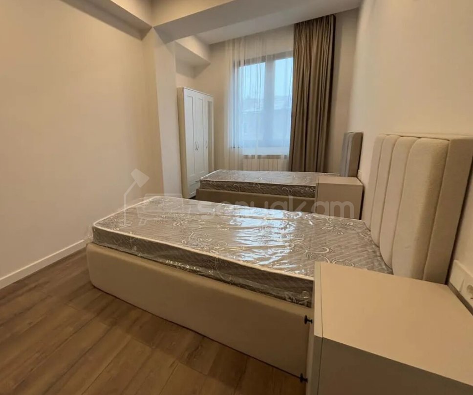 4 Սենյականոց Բնակարան Նորակառույցում, 96քմ, 4/13 հարկ, Կապիտալ Վերանորոգված