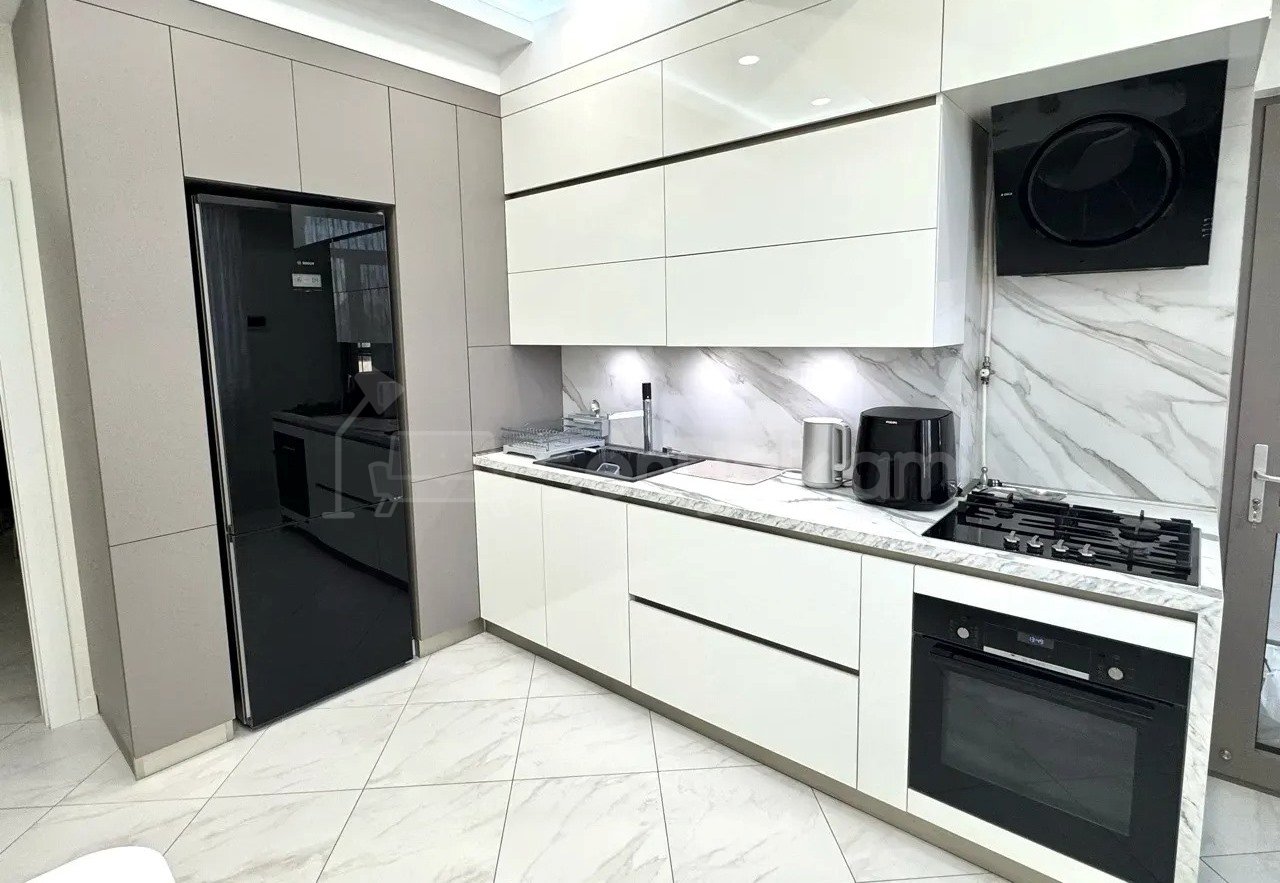 3 Սենյականոց Բնակարան Նորակառույցում, 103քմ, 9/16 հարկ, Կապիտալ Վերանորոգված