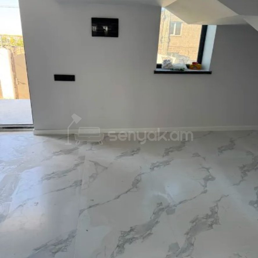 4 Սենյականոց Սեփական Տուն, 160քմ, Կապիտալ Վերանորոգված