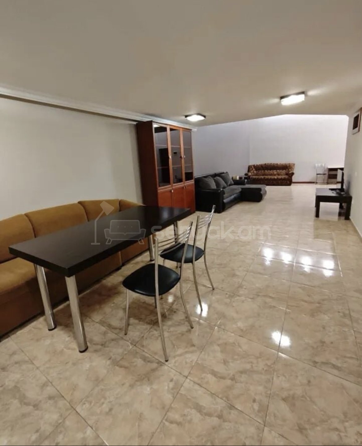 4 Սենյականոց Բնակարան, 102քմ, 3/5 հարկ, Կապիտալ Վերանորոգված