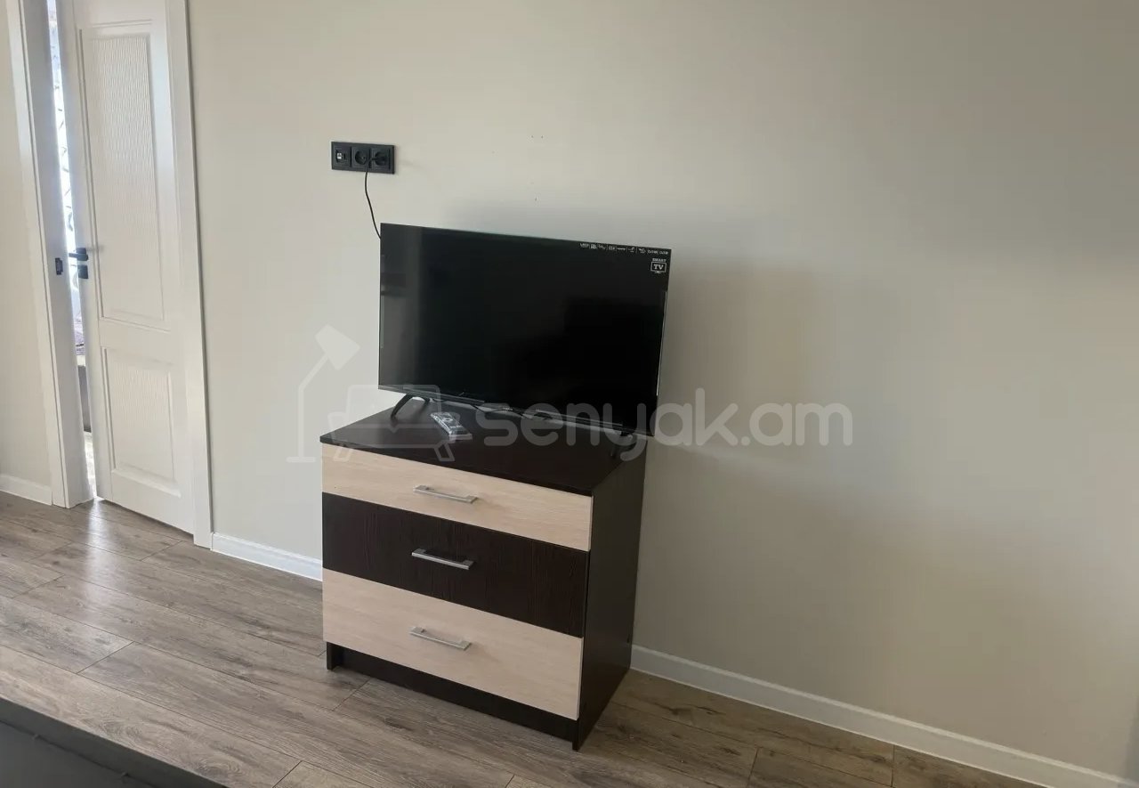 2 Սենյականոց Բնակարան, 62քմ, 4/14 հարկ, Կոսմետիկ Վերանորոգված, Կահավորված, Արևկող