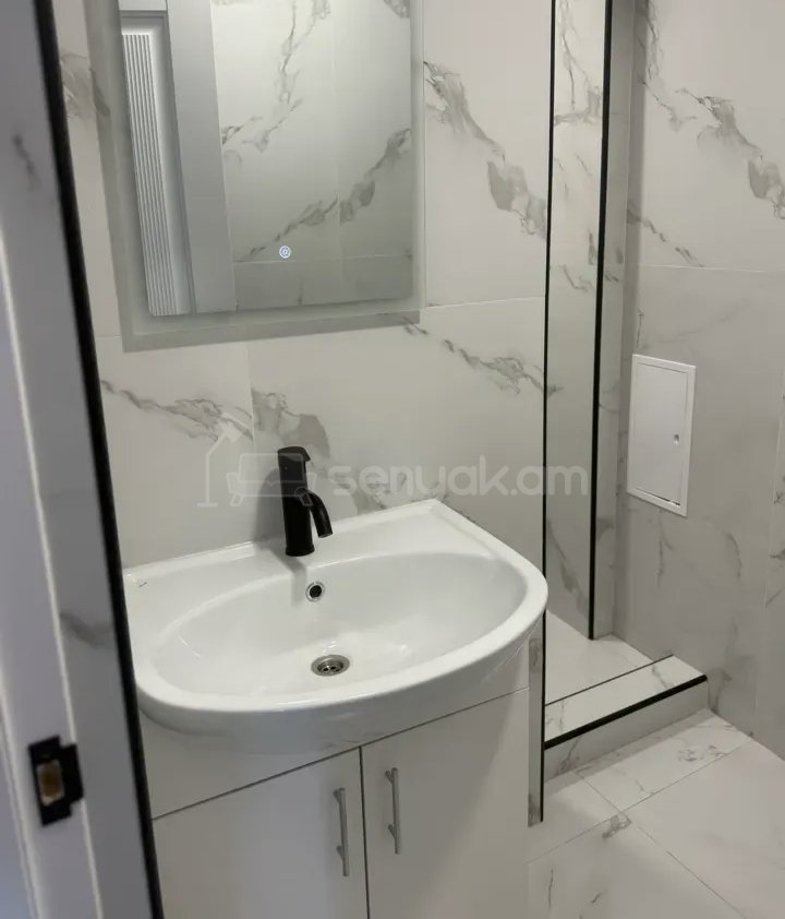 2 Սենյականոց Բնակարան, 62քմ, 4/14 հարկ, Կոսմետիկ Վերանորոգված, Կահավորված, Արևկող