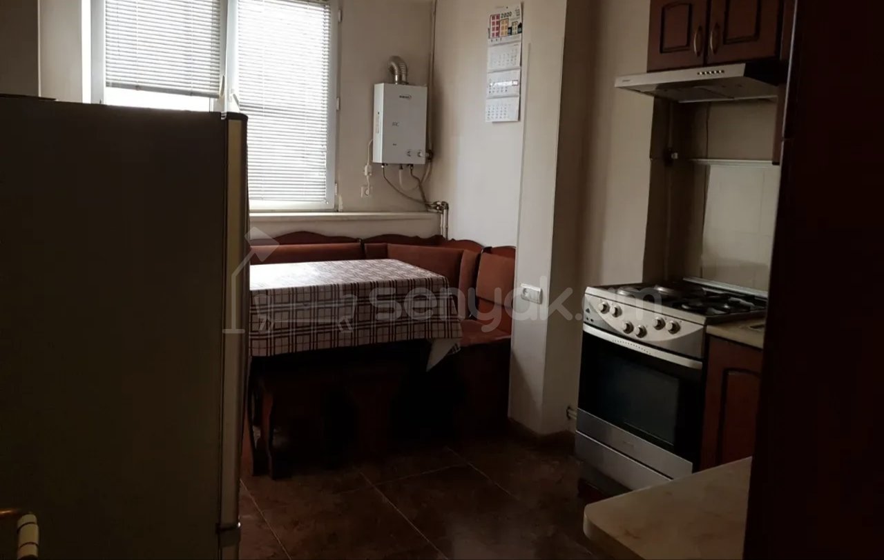 2 Սենյականոց Բնակարան Քարե Շենքում, 56քմ, 1/1 հարկ, Կապիտալ Վերանորոգված, Կահավորված