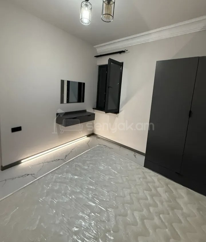 2 Սենյականոց Բնակարան Քարե Շենքում, 56քմ, 2/2 հարկ, Կապիտալ Վերանորոգված, Կահավորված, Արևկող