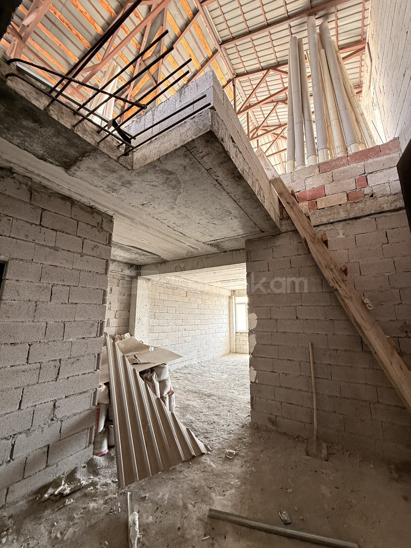 4 Սենյականոց Բնակարան Նորակառույցում, 267քմ, 16/16 հարկ, Զրոյական Վիճակում