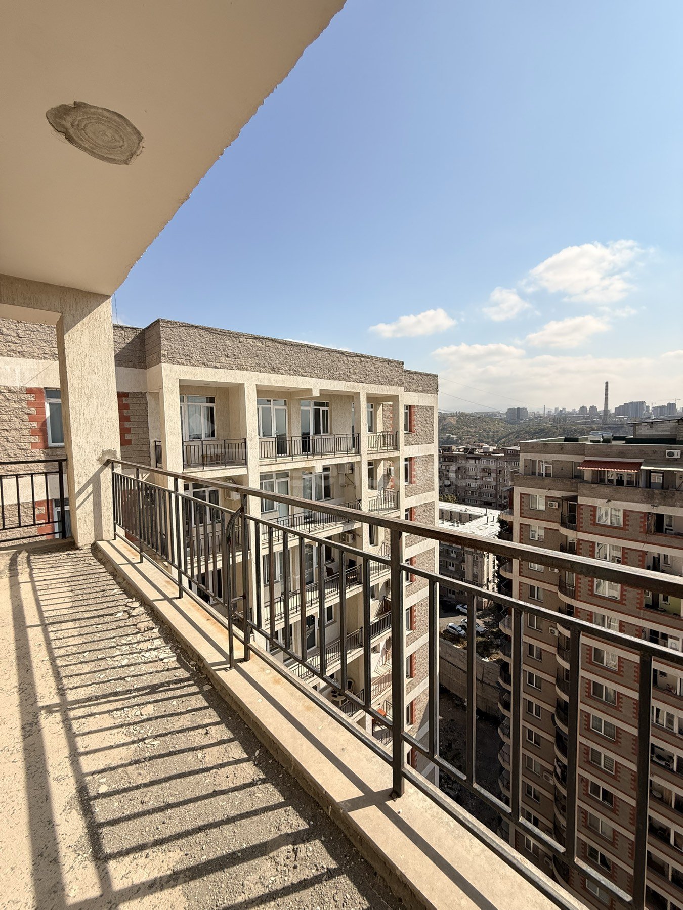 4 Սենյականոց Բնակարան Նորակառույցում, 267քմ, 16/16 հարկ, Զրոյական Վիճակում