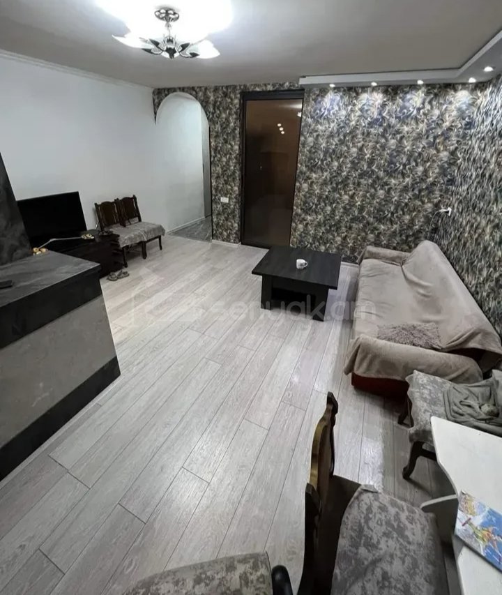 2 Սենյականոց Բնակարան, 48քմ, 10/15 հարկ, Կապիտալ Վերանորոգված, Կահավորված, Արևկող