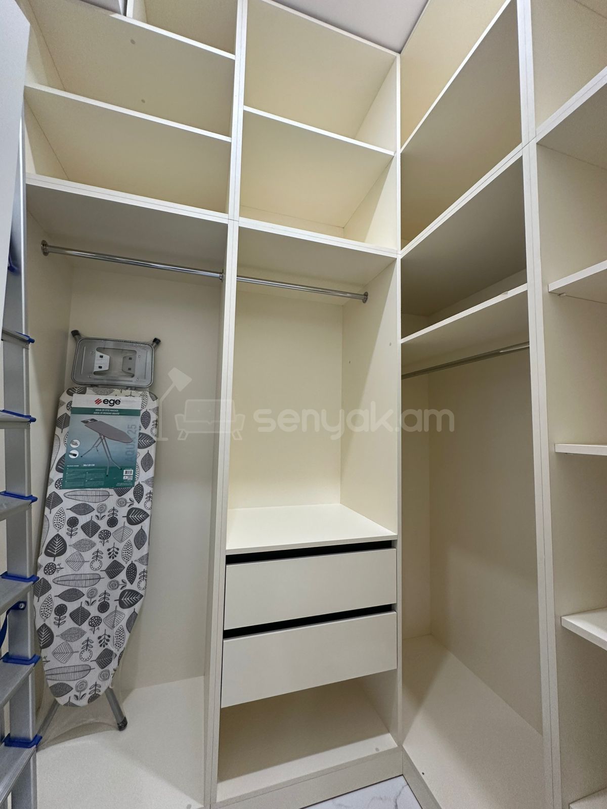 2 Սենյականոց Բնակարան Նորակառույցում, 65քմ, 16/16 հարկ, Դիզայներական Վերանորոգված, Կահավորված