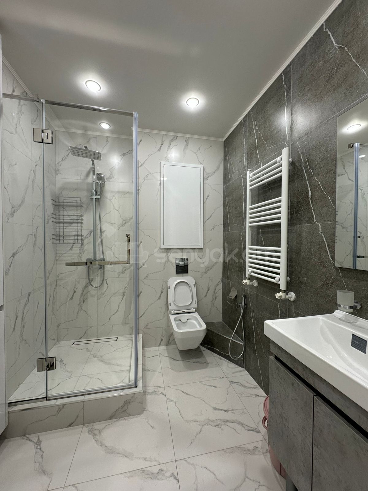 2 Սենյականոց Բնակարան Նորակառույցում, 65քմ, 16/16 հարկ, Դիզայներական Վերանորոգված, Կահավորված