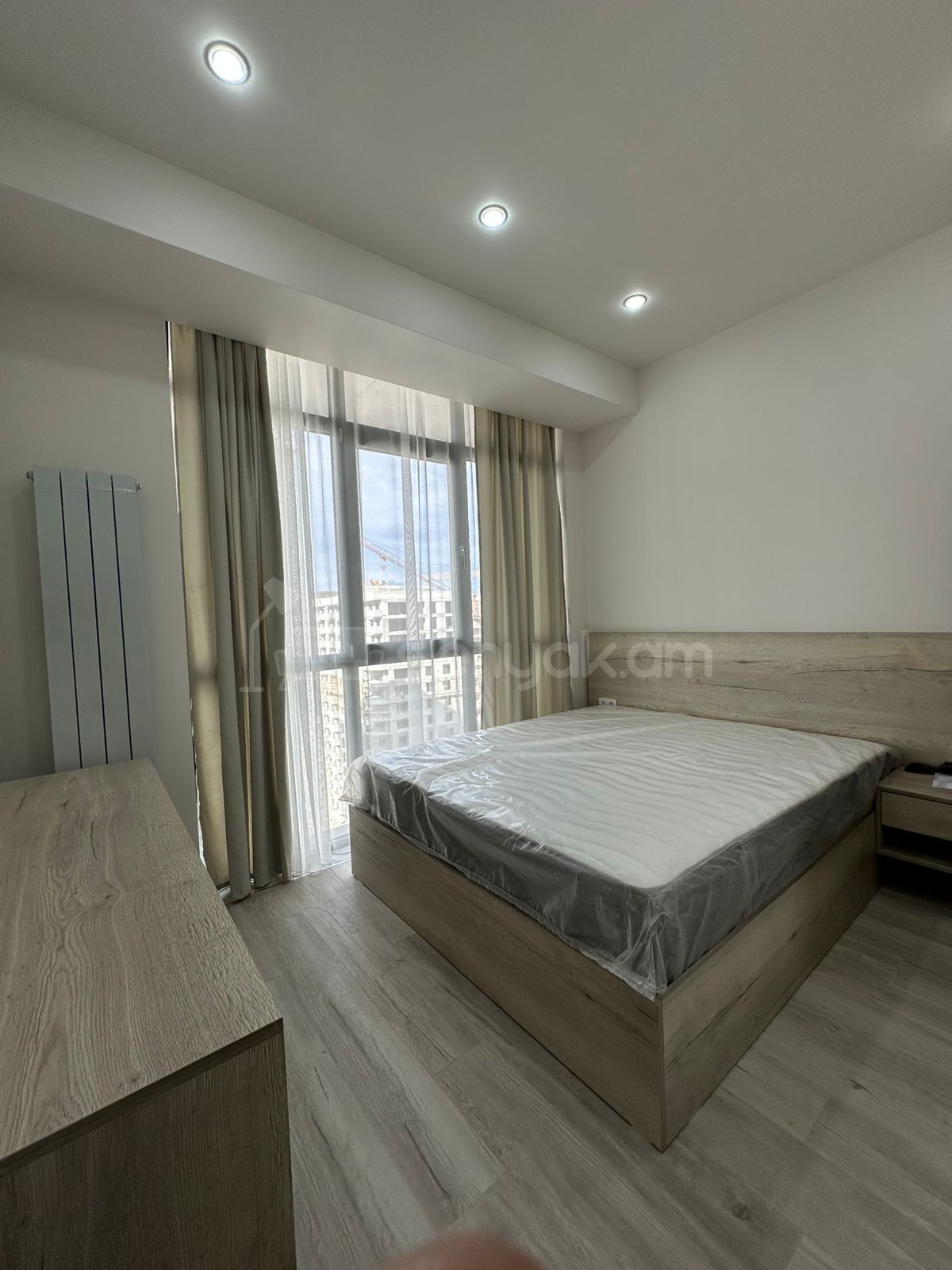 2 Սենյականոց Բնակարան Նորակառույցում, 65քմ, 16/16 հարկ, Դիզայներական Վերանորոգված, Կահավորված