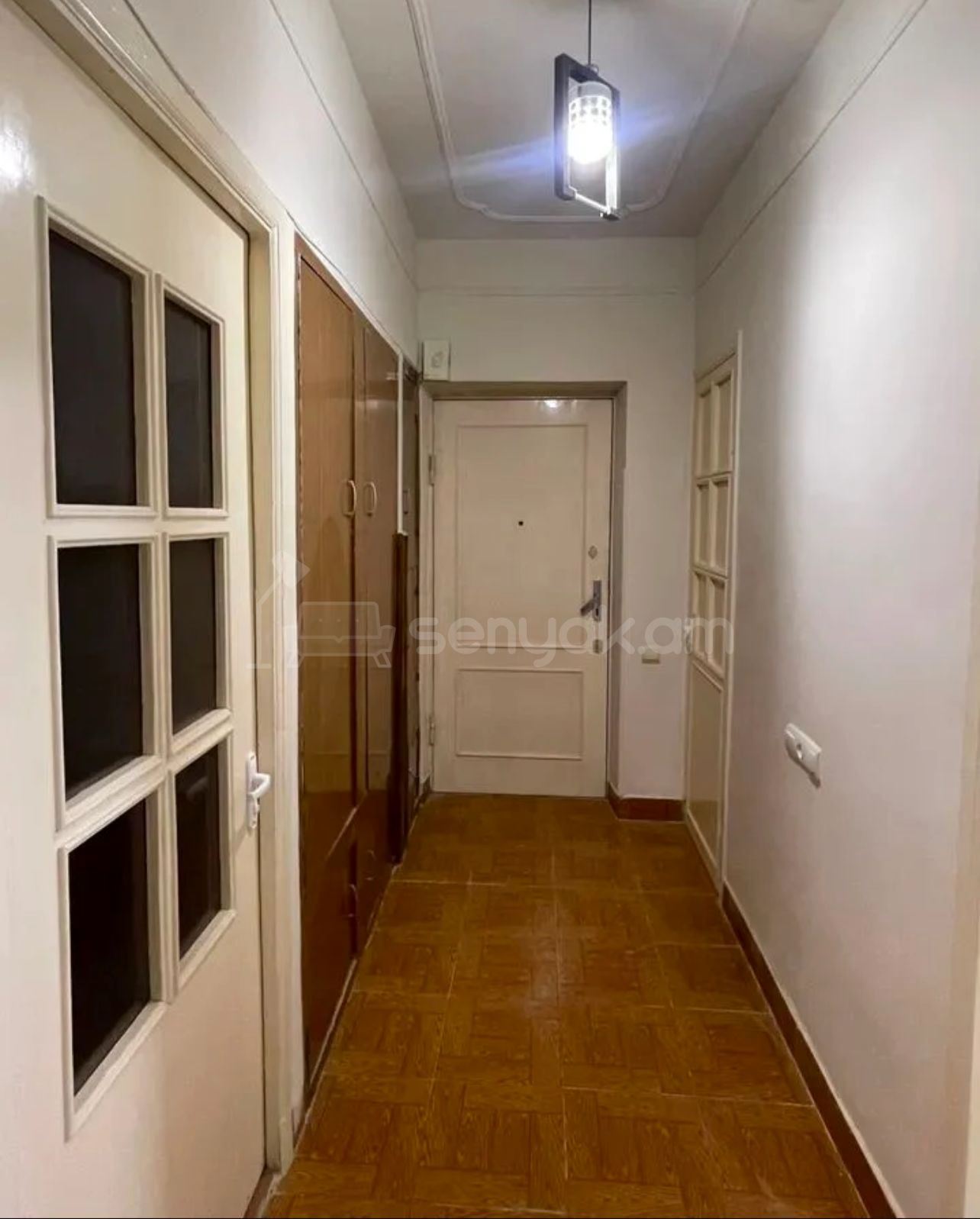 2 Սենյականոց Բնակարան Քարե Շենքում, 70քմ, 2/5 հարկ, Կապիտալ Վերանորոգված, Կահավորված