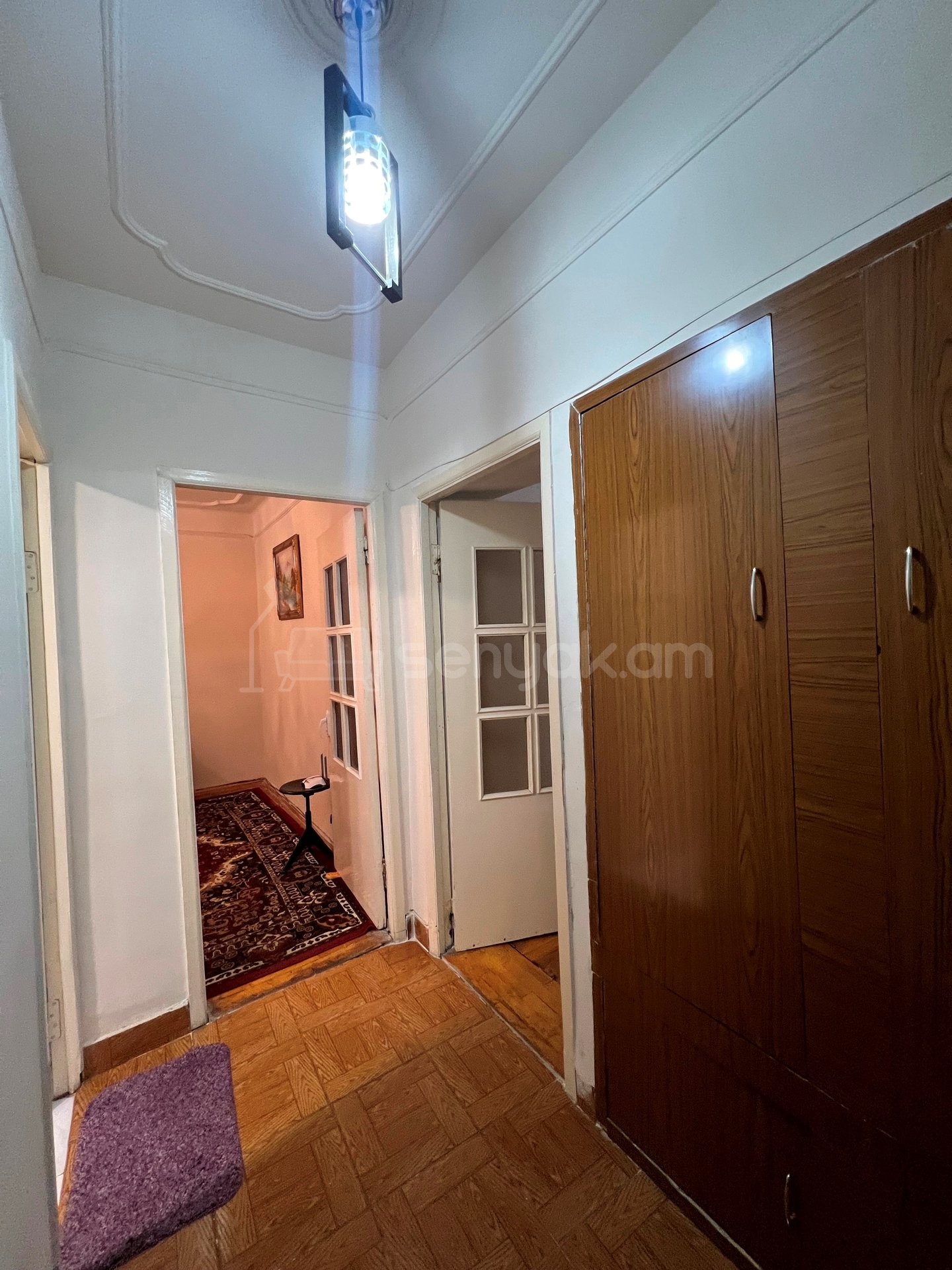 2 Սենյականոց Բնակարան Քարե Շենքում, 70քմ, 2/5 հարկ, Կապիտալ Վերանորոգված, Կահավորված