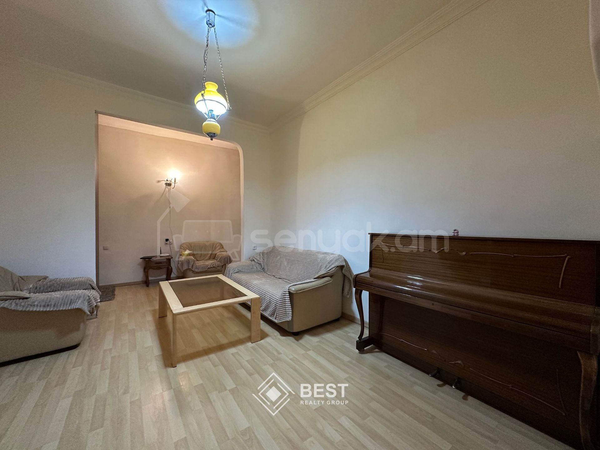 3 Սենյականոց Բնակարան Քարե Շենքում, 73քմ, 4/4 հարկ, Կապիտալ Վերանորոգված, Կահավորված, Արևկող